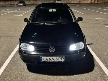 Авто Volkswagen Golf 2001 № 8114831