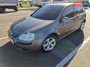 Авто Volkswagen Golf 2005 № 8114895