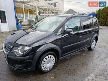 Авто Volkswagen Touran 2008 № 8115096
