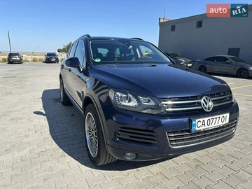 Авто Volkswagen Touareg 2013 № 8115361