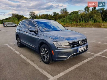 Авто Volkswagen Tiguan 2018 № 8115373