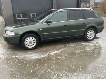 Авто Audi A4 2000 № 8115463