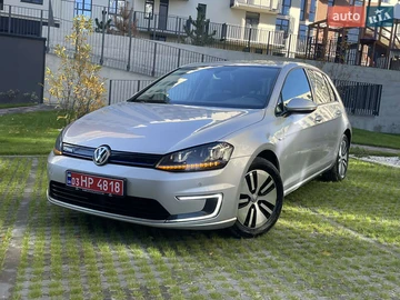 Авто Volkswagen E-Golf 2015 № 8115659