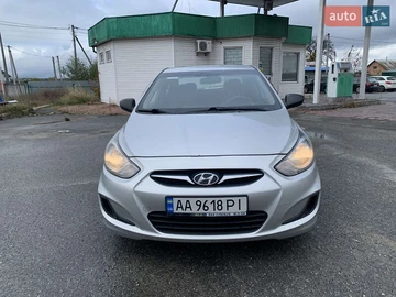 Авто Hyundai Accent 2013 № 8115706