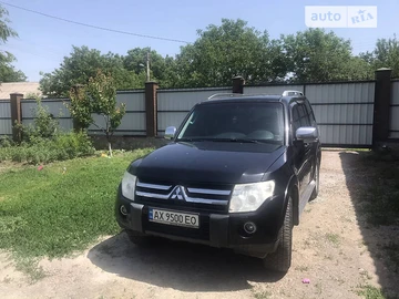 Авто Mitsubishi Pajero Wagon 2008 № 8115732
