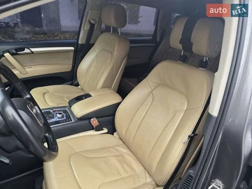 Авто Audi Q7 2009 № 8115936