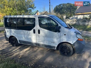 Авто Renault Trafic 2002 № 8116075