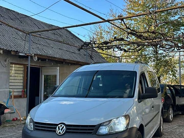 Авто Volkswagen Caddy 2012 № 8116097