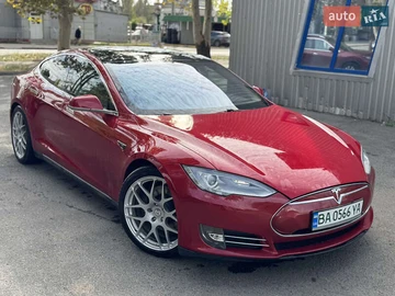 Авто Tesla Model S 2013 № 8116110