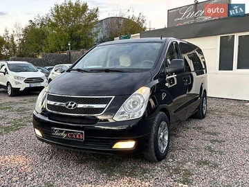 Авто Hyundai H-1 2012 № 8116118