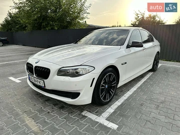 Авто BMW 5 Series 2012 № 8116119