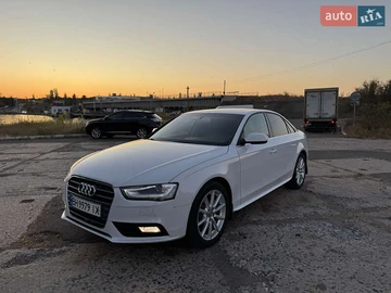Авто Audi A4 2015 № 8116126