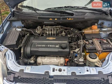 Авто Chevrolet Aveo 2008 № 8116241
