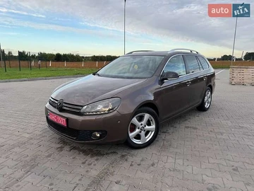 Авто Volkswagen Golf 2010 № 8116355