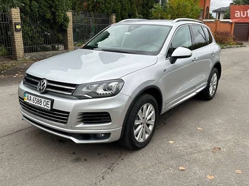 Авто Volkswagen Touareg 2012 № 8116633