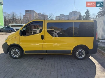 Авто Opel Vivaro 2004 № 8117004