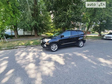 Авто Ford Escape 2017 № 8117041