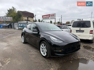 Авто Tesla Model Y 2023 № 8117085
