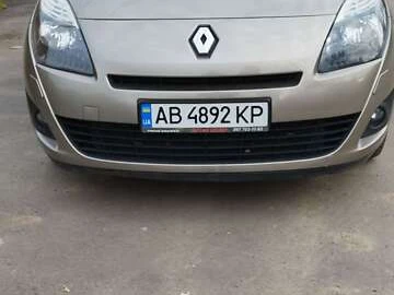 Авто Renault Grand Scenic 2010 № 8117385