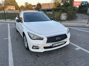Авто Infiniti Q50 2015 № 8117583