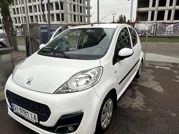 Авто Peugeot 107 2013 № 8118004