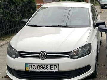 Авто Volkswagen Polo 2012 № 8118012