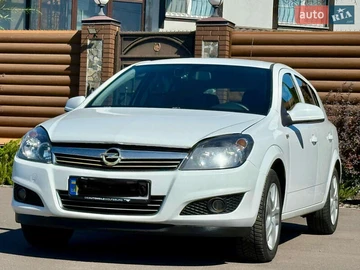 Авто Opel Astra 2014 № 8118014