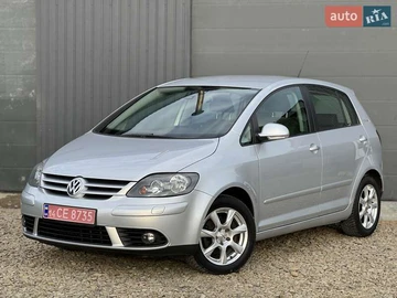 Авто Volkswagen Golf Plus 2008 № 8118043