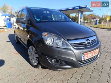 Авто Opel Zafira 2011 № 8118045