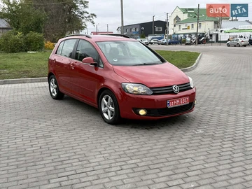 Авто Volkswagen Golf Plus 2010 № 8118070