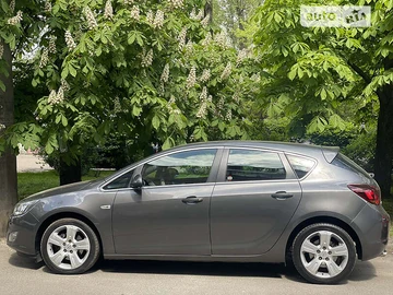 Авто Opel Astra 2010 № 8118073
