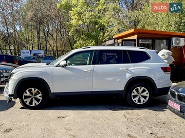 Авто Volkswagen Atlas 2017 № 8118109