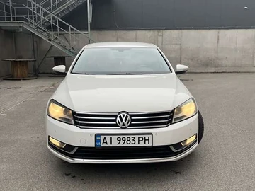 Авто Volkswagen Passat 2013 № 8118117
