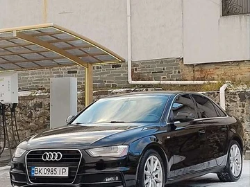 Авто Audi A4 2014 № 8118126