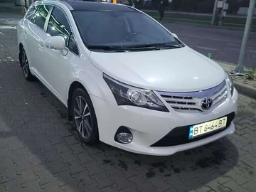 Авто Toyota Avensis 2015 № 8118137