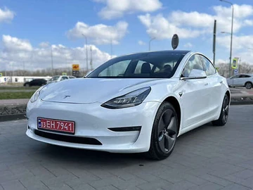 Авто Tesla Model 3 2018 № 8118219
