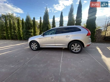 Авто Volvo Xc60 2016 № 8118243