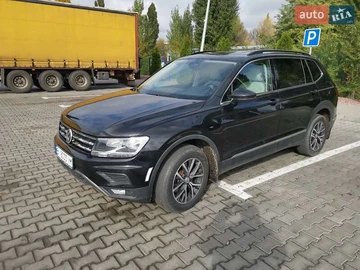 Авто Volkswagen Tiguan 2019 № 8118272