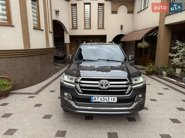 Авто Toyota Land Cruiser 2010 № 8118378