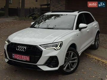 Авто Audi Q3 2021 № 8118387