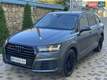 Авто Audi Q7 2015 № 8118401