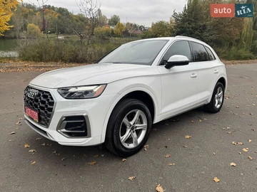 Авто Audi Q5 2021 № 8118403