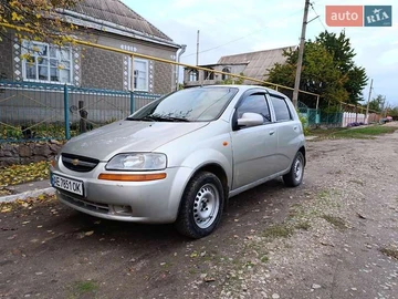 Авто Chevrolet Aveo 2005 № 8118528