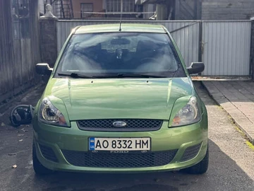 Авто Ford Fiesta 2006 № 8118540