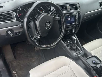 Авто Volkswagen Jetta 2016 № 8118752