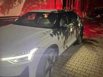 Авто Polestar 2 2022 № 8119031