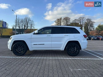 Авто Jeep Grand Cherokee 2020 № 8119071