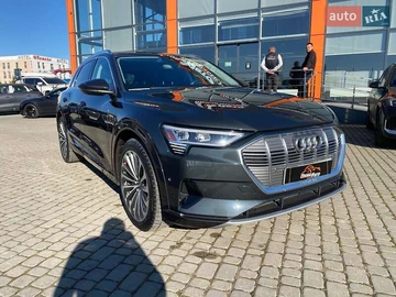 Авто Audi E-Tron 2019 № 8119094