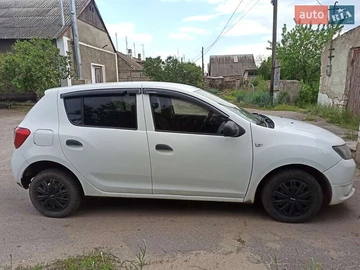 Авто Dacia Sandero 2013 № 8119324