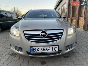 Авто Opel Insignia 2011 № 8119497
